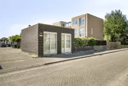 Almere, Carol Vogesgracht 31
