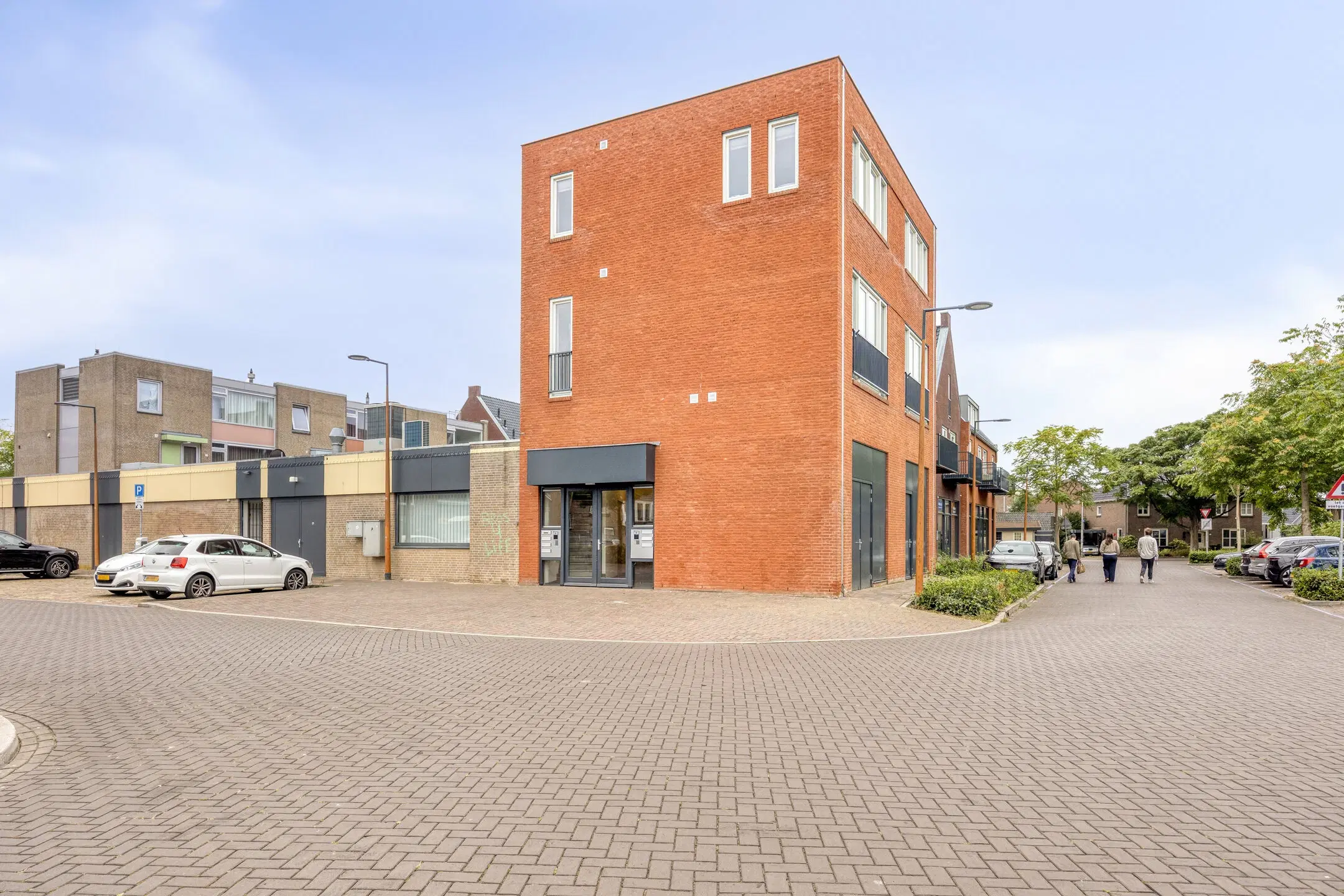 Vlijmen, Monseigneur van Kesselstraat 2-M