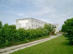Uniek oud hotel met 120 kamers: ca 3000m2 gebouw in Anklam - Duitsland