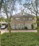 Velserbroek, Kleine Zonnedauw 9