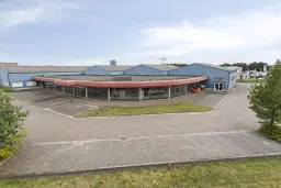 Veenoord, De Velden 1