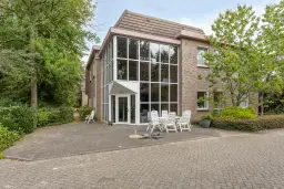 Erica, Peelstraat 140 en 144