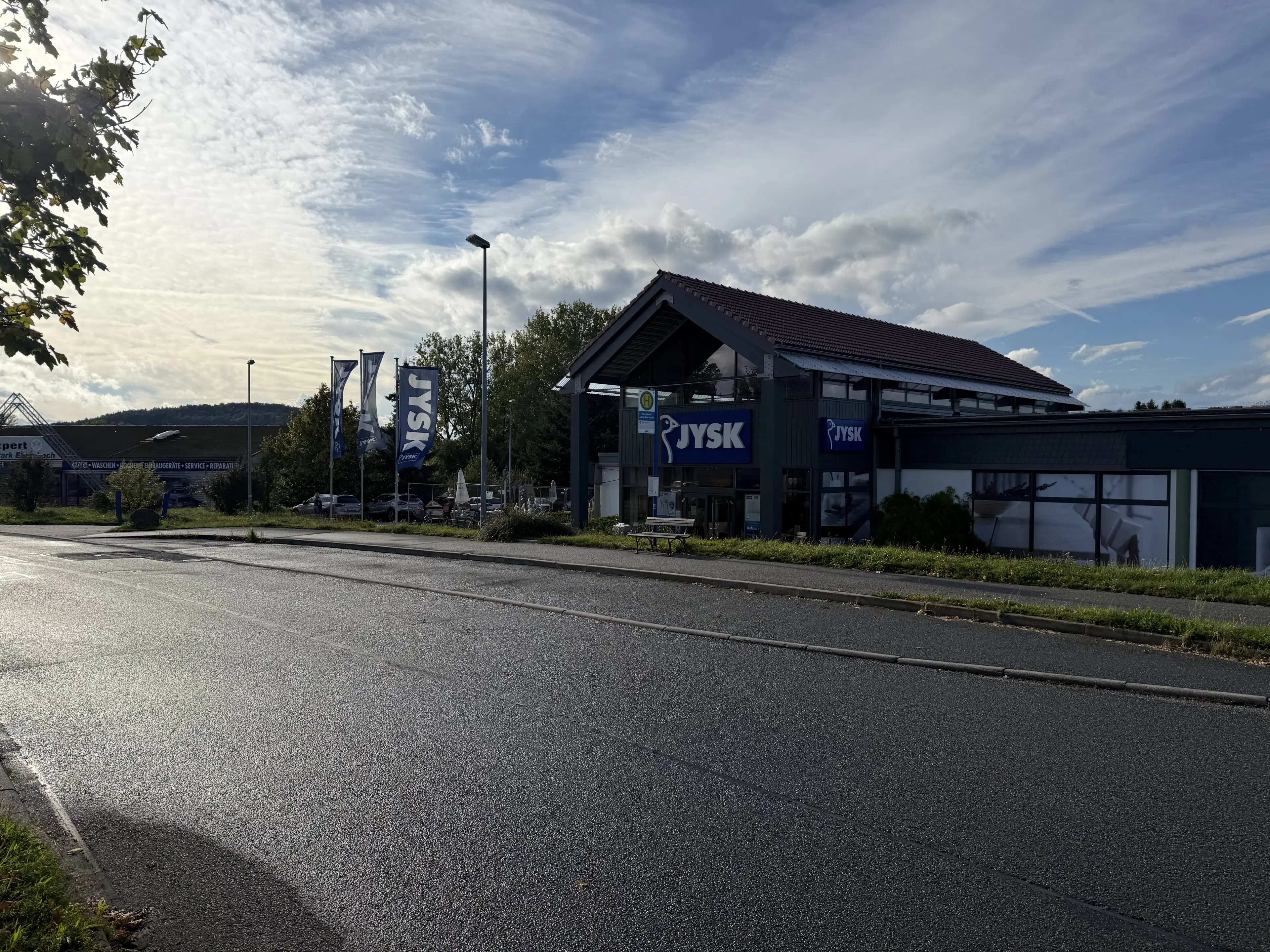 Vakwerkhuis met verpachte garages naast Löbau, Niedercunnersdorf - Duitsland