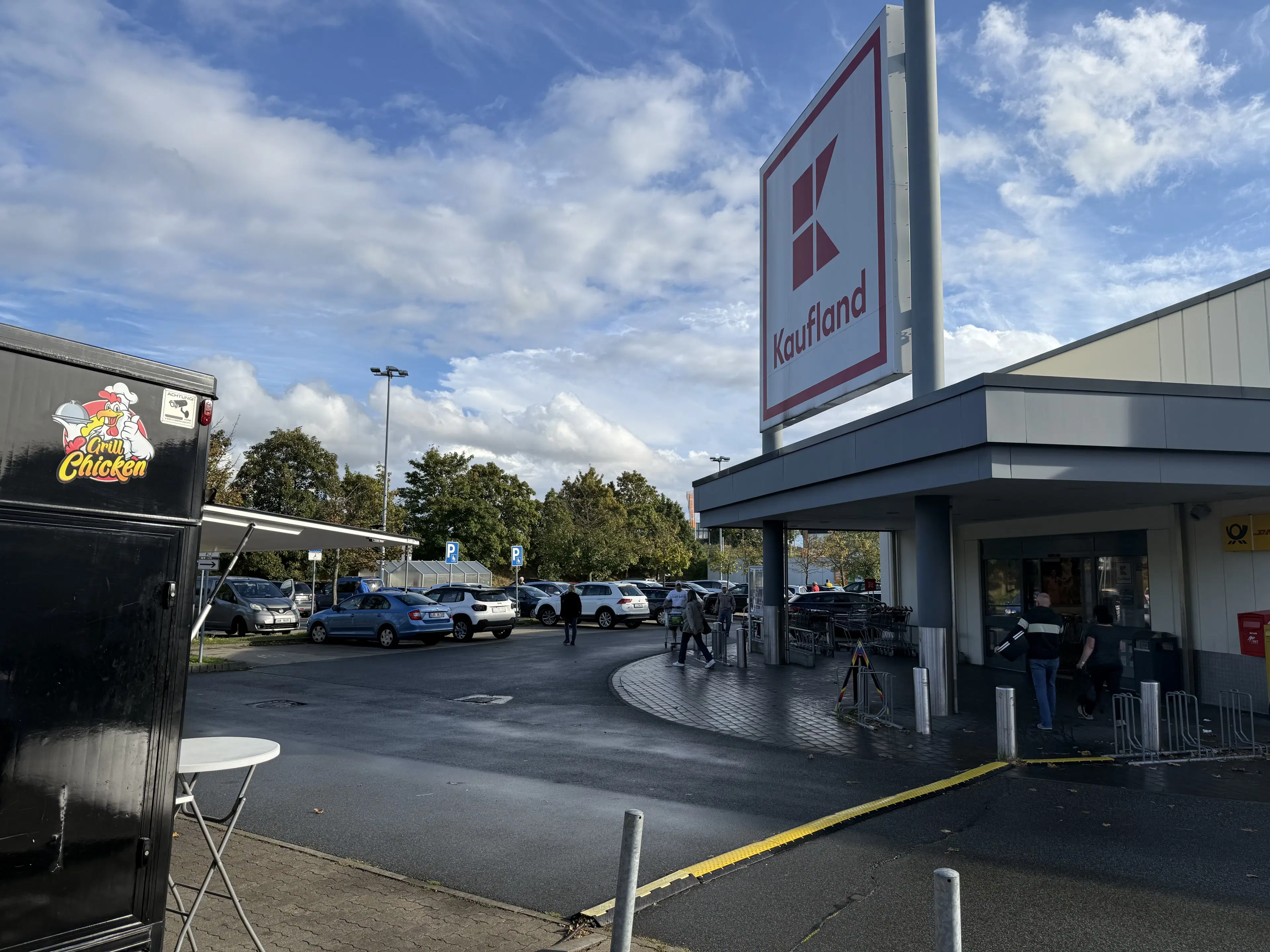 Vakwerkhuis met verpachte garages naast Löbau, Niedercunnersdorf - Duitsland