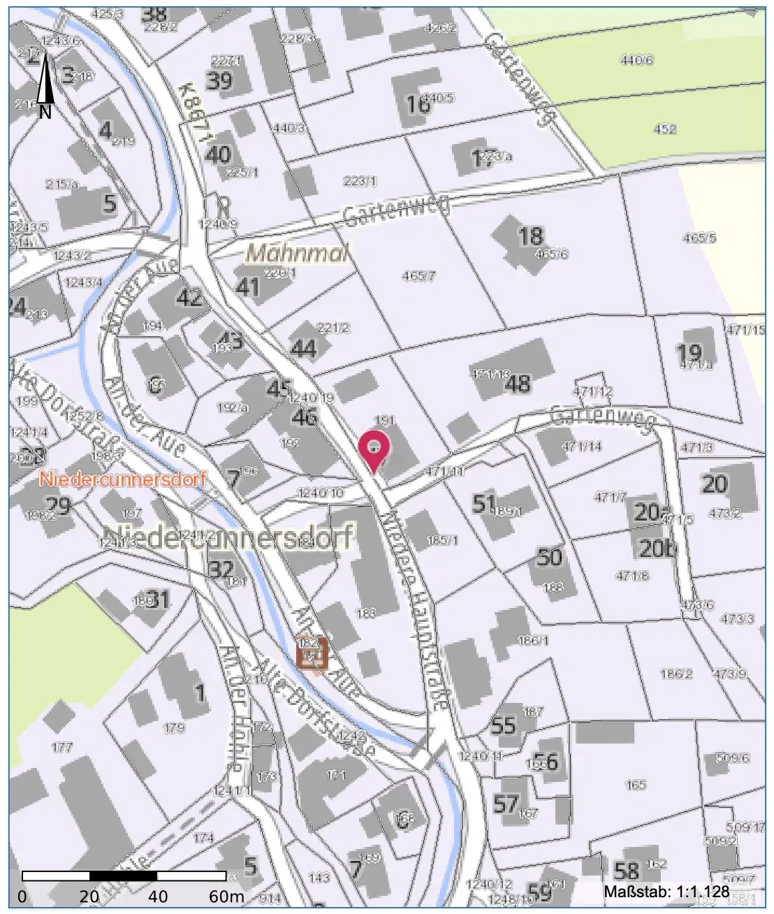 Vakwerkhuis met verpachte garages naast Löbau, Niedercunnersdorf - Duitsland