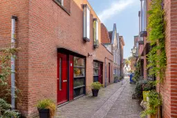 Leiden, Nieuwebrugsteeg 12 en 12A