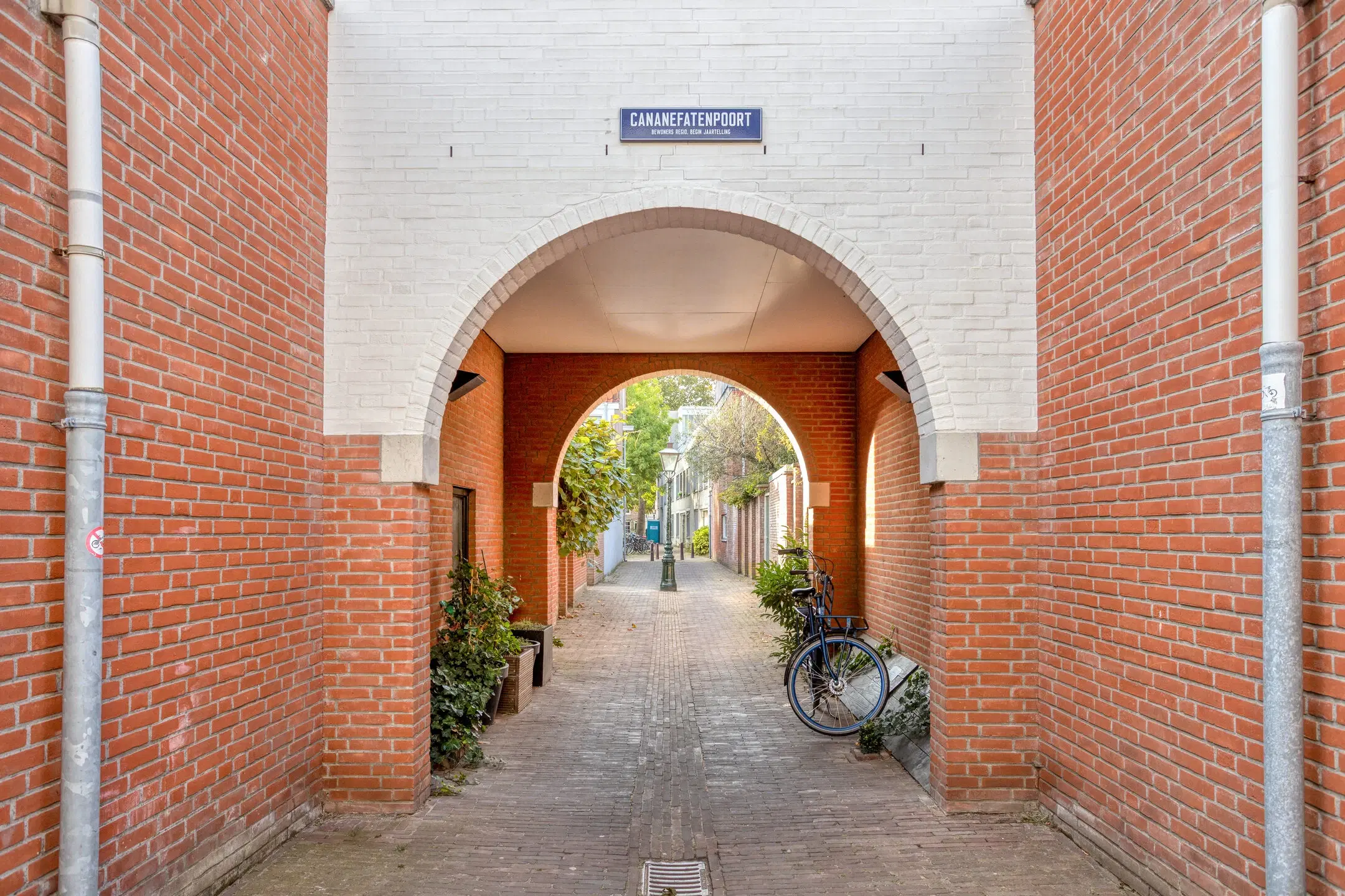 Leiden, Nieuwebrugsteeg 12 en 12A