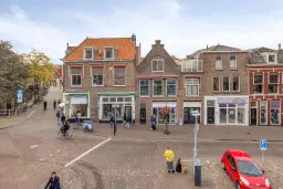 Delft, Vrouwenregt 1