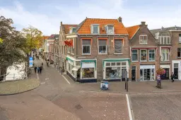 Combinatie: Delft, Vrouwenregt 1 & Nieuwe Langendijk 2
