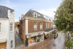 Hillegom, Hoofdstraat 48, 48A en 48B