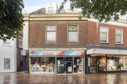 Hillegom, Hoofdstraat 48, 48A en 48B