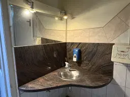 Hotel "Harry's Österreichische Hütte" met 13 kamers in Lawalde - Duitsland