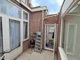 Hillegom, Weeresteinstraat 133