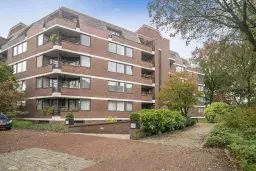 Enschede, J.W. Racerstraat 91