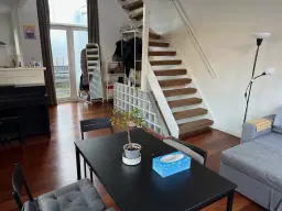 Leiden, Nieuwebrugsteeg 12 en 12A