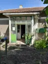 2 huizen op 2.480 m² land en bijgebouwen in Rakovitsa, Vidin - Bulgarije