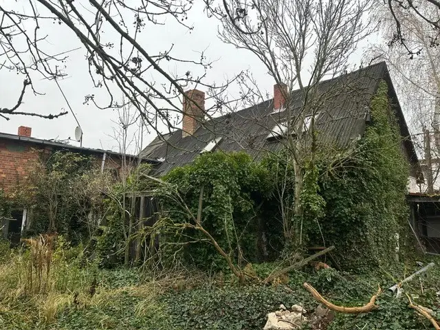Vrijstaand landhuis met schuur op ca. 1.090 m² eigendomsperceel - Rohndorf, Halle / Leipzig - Duitsland