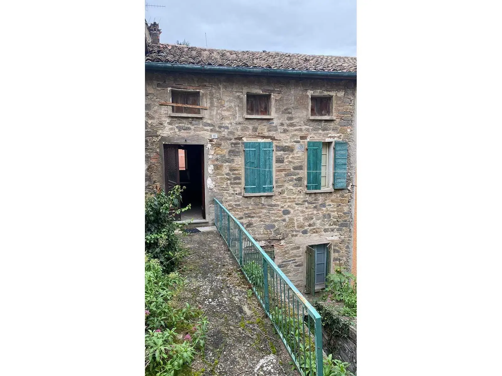 Privé-verdrag: 2 woonunits in het historische centrum van Sant'Agata Feltria (RN)