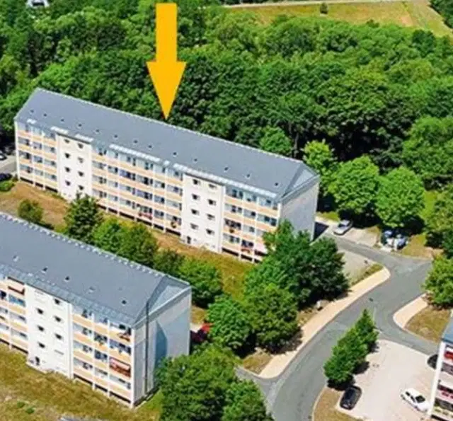 27 appartementen, bouwjaar 1988, 11 verhuurd (€ 58.500,= huur) - Markneukirchen - Duitsland