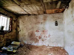 Eigendom 2 huizen aan de rivier, bijgebouw en 1.100 m² grond in Podgore, Vidin - Bulgarije