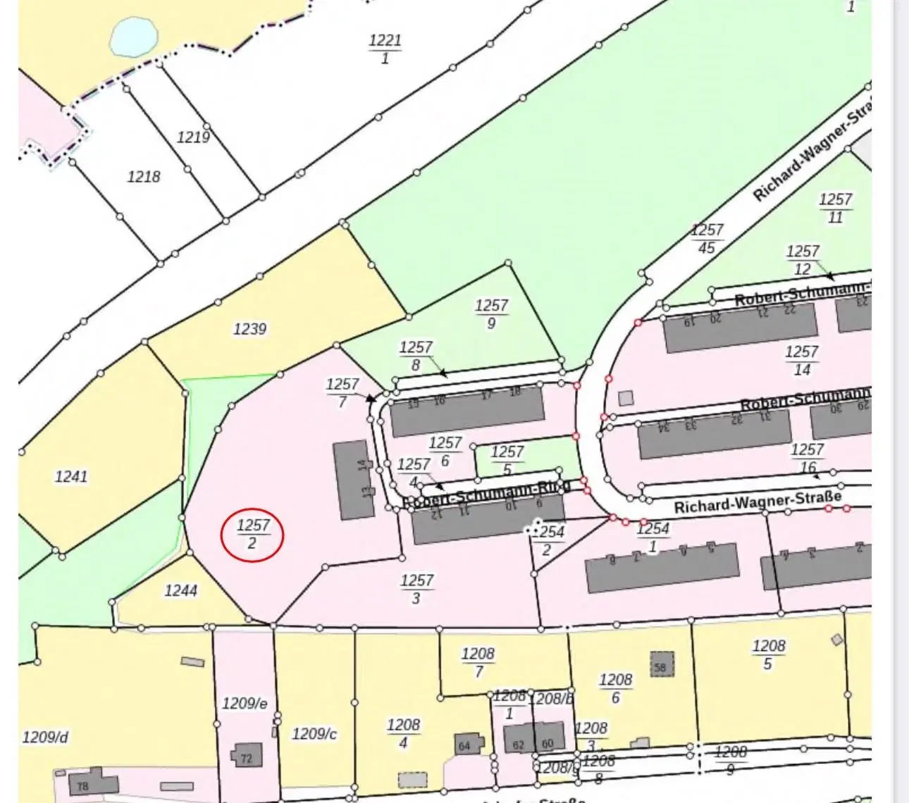 12 appartementen, perceel 4.804 m² in Markneukirchen - Duitsland (huursom € 49.280,=)