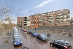 Rotterdam, Helmersstraat 143