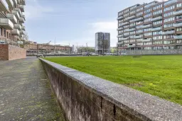 Rotterdam, Helmersstraat 143