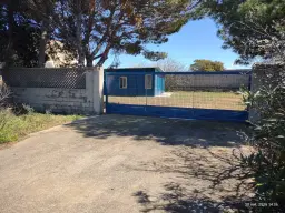 Wegens beëindiging werkzaamheden 1.000 m² industrieel terrein in het havengebied van Porto Torres - Italië