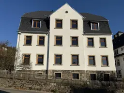 2 Karakteristieke wooncomplexen met totaal 19 eenheden op perceel van 3810 m² in Borstendorf, Duitsland