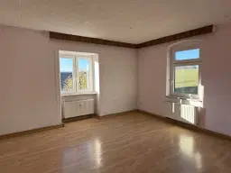 2 Karakteristieke wooncomplexen met totaal 19 eenheden op perceel van 3810 m² in Borstendorf, Duitsland