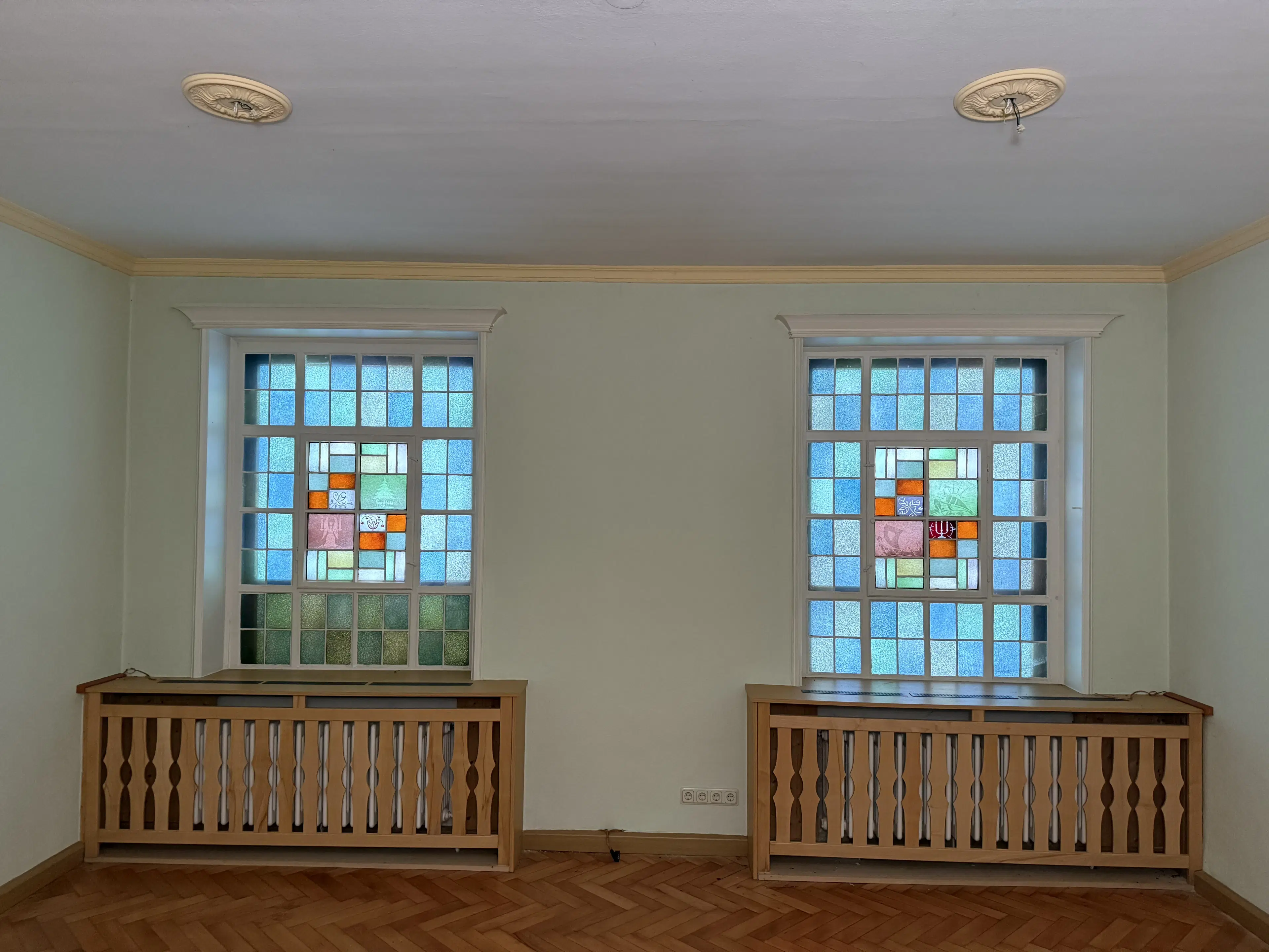 2 Karakteristieke wooncomplexen met totaal 19 eenheden op perceel van 3810 m² in Borstendorf, Duitsland