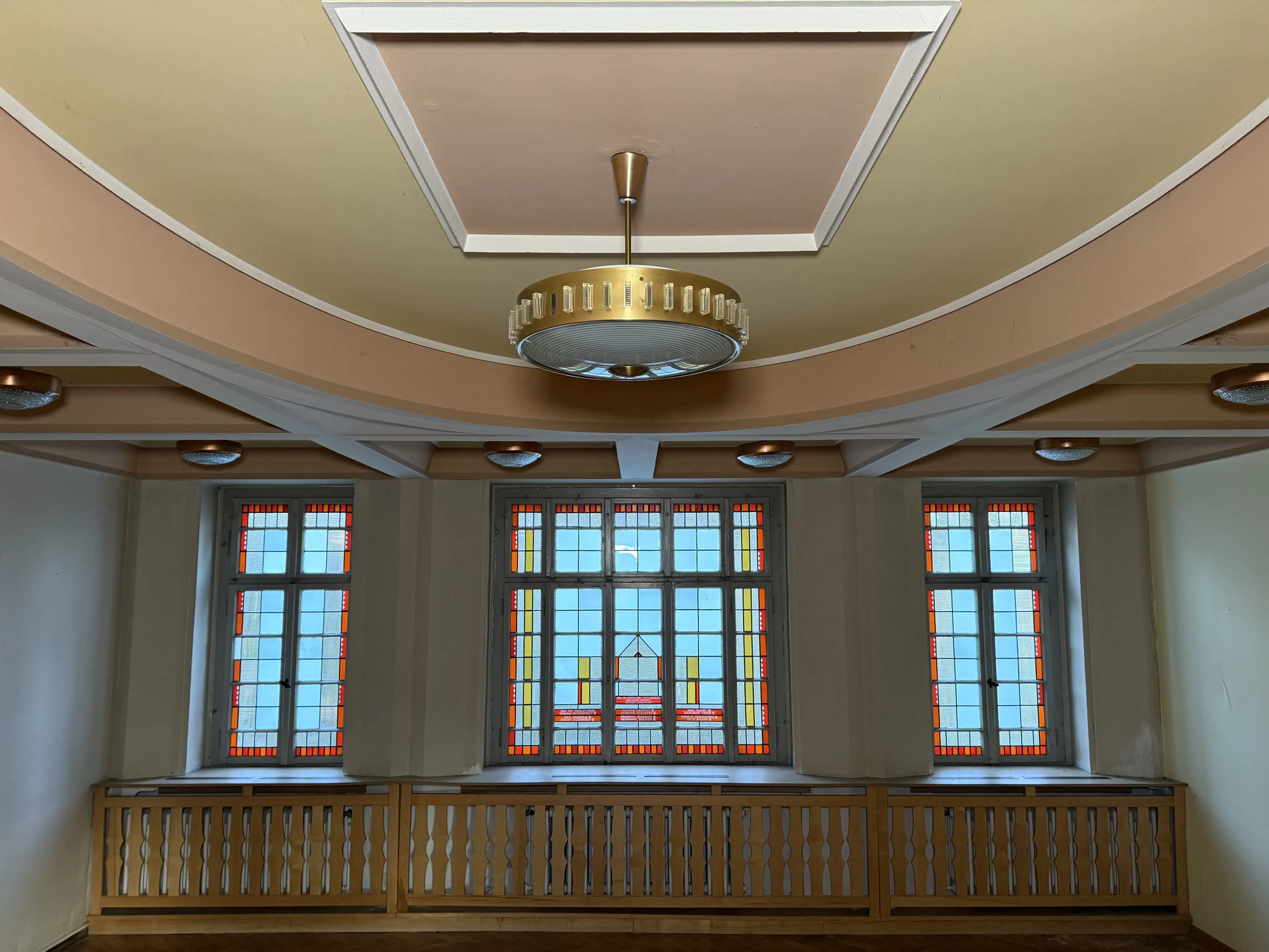 2 Karakteristieke wooncomplexen met totaal 19 eenheden op perceel van 3810 m² in Borstendorf, Duitsland