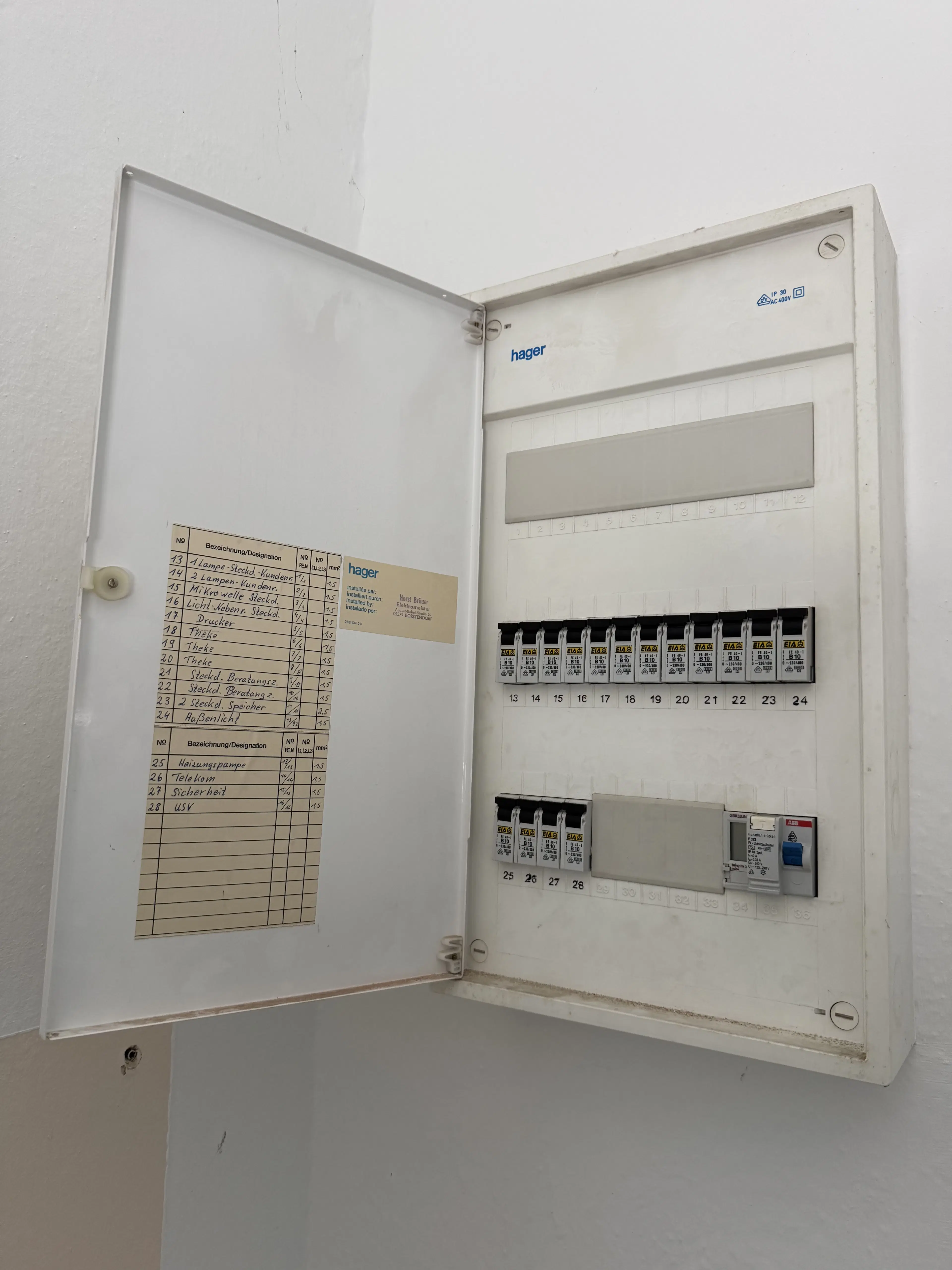 2 Karakteristieke wooncomplexen met totaal 19 eenheden op perceel van 3810 m² in Borstendorf, Duitsland