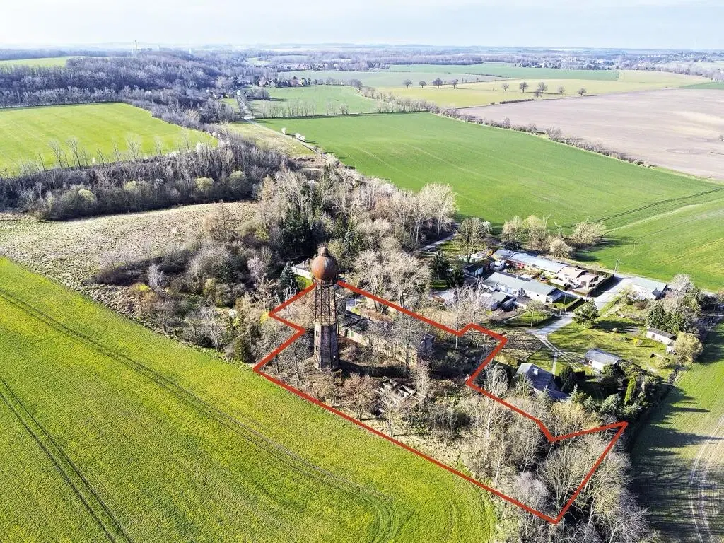 Monumentale watertoren Van Zembschen in Hohenmölsen - Duitsland