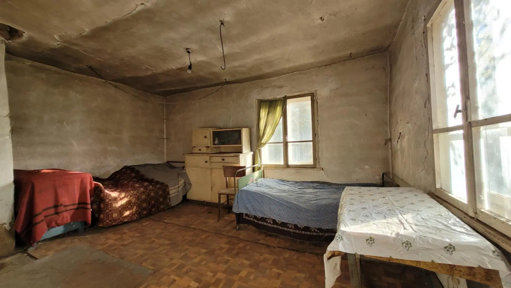 Huis met een perceel van 3.995 m² en extra gebouwen in Kosta Perchevo - Bulgarije