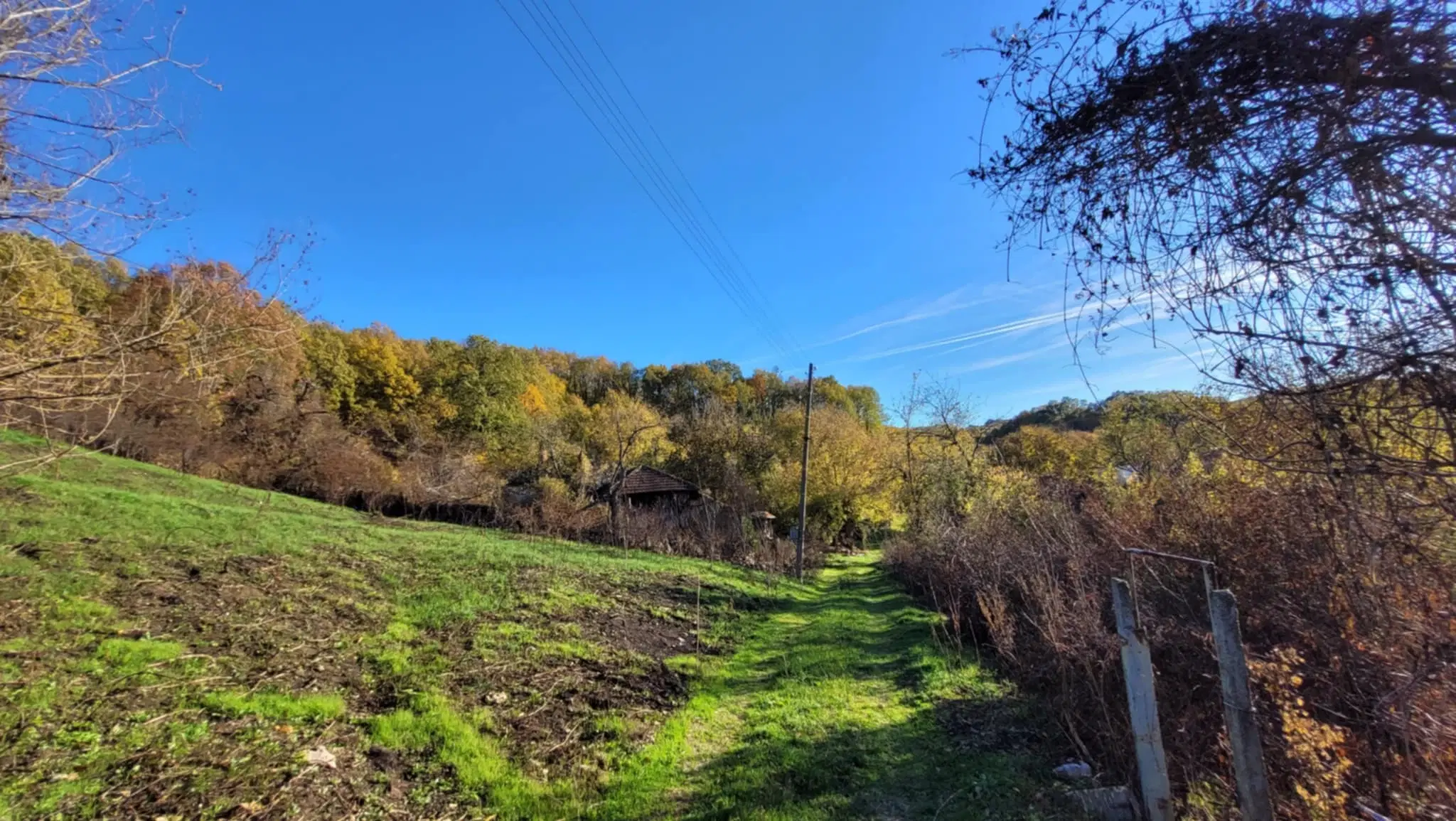 Huis met een perceel van 3.995 m² en extra gebouwen in Kosta Perchevo - Bulgarije