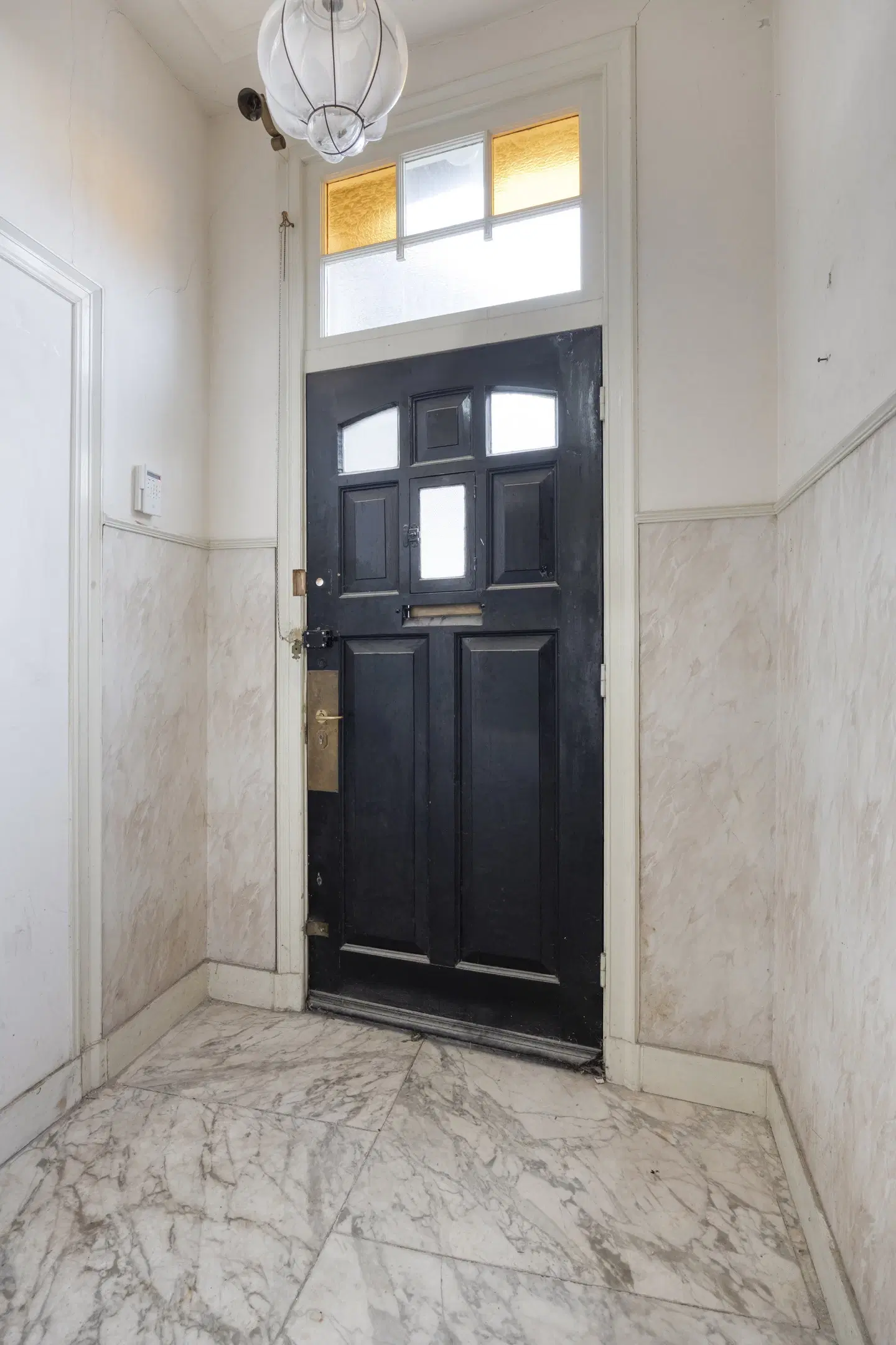 INSCHRIJVING | Rotterdam, Bovenstraat 127, 129 A/B en 131