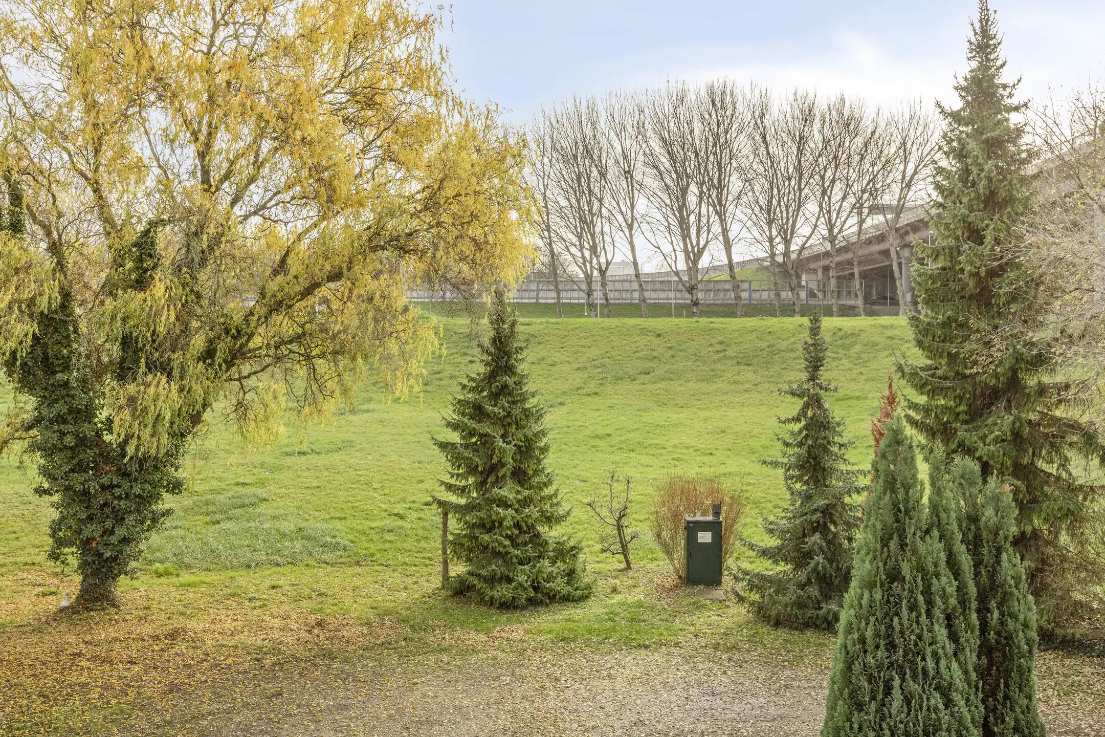 INSCHRIJVING | Rotterdam, Bovenstraat 127, 129 A/B en 131