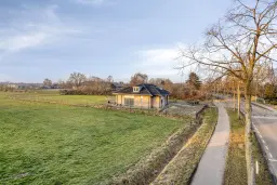 Zundert, Achtmaalseweg 119 A en 126 B