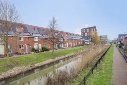 Pijnacker, Paardenbloemerf 10