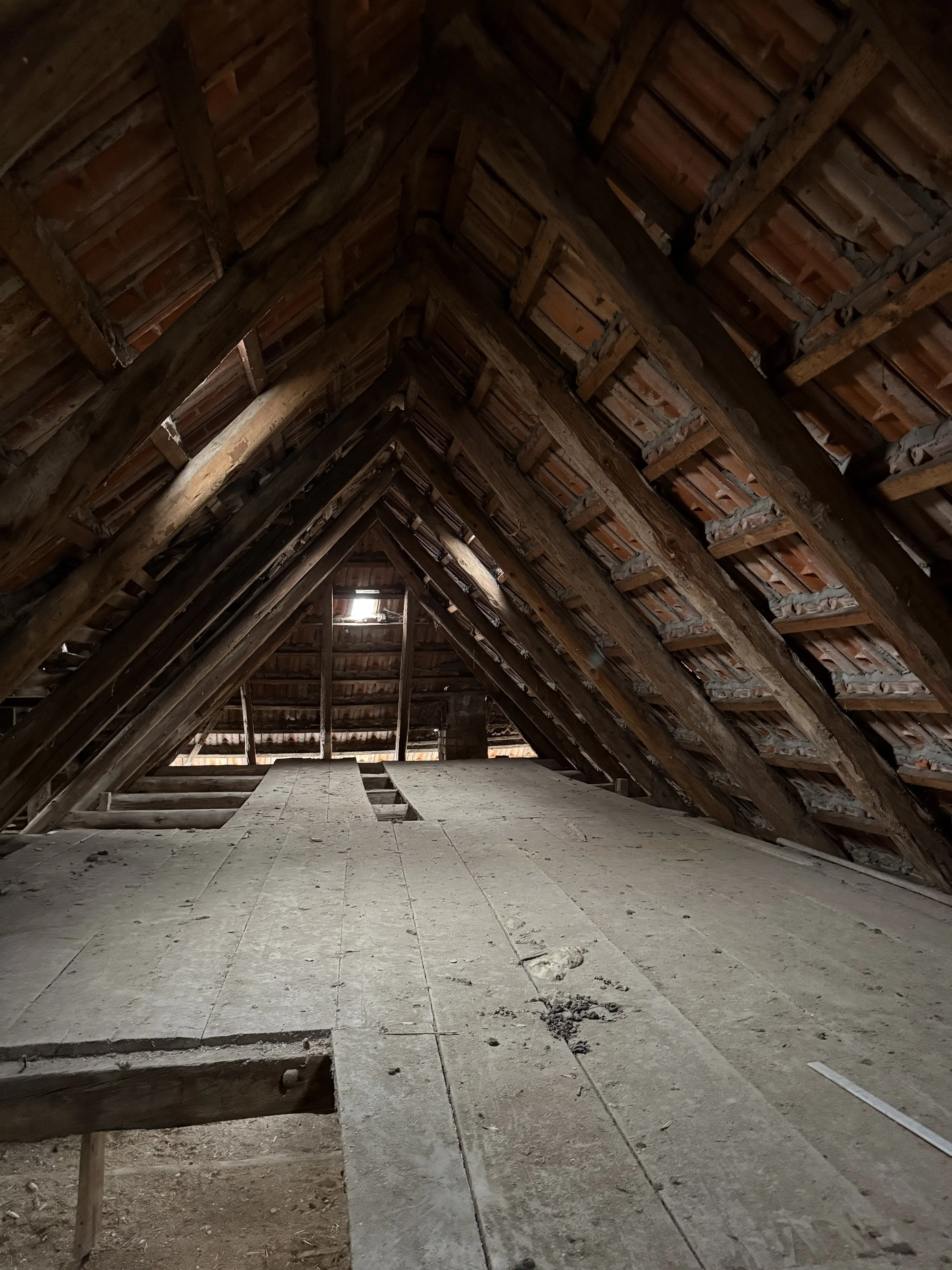 Ruim woon- en werkhuis op perceel van 690 m² in Ritteburg, Halle, Leipzig - Duitsland