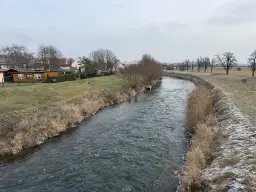 Ruim woon- en werkhuis op perceel van 690 m² in Ritteburg, Halle, Leipzig - Duitsland