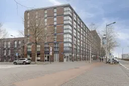 Amsterdam, Pieter Oosterhuisstraat 77