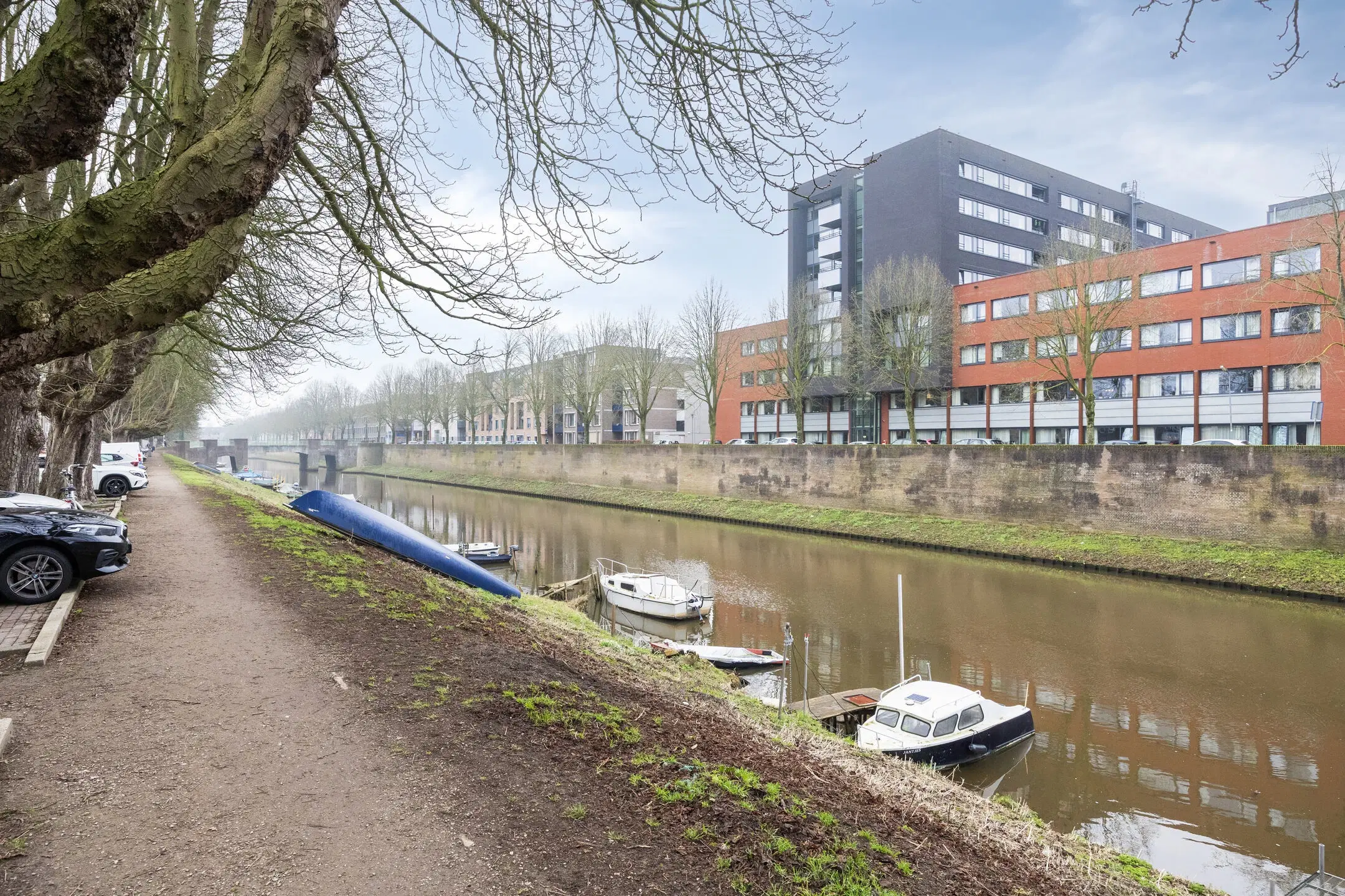 's-Hertogenbosch, Van der Weeghensingel 9