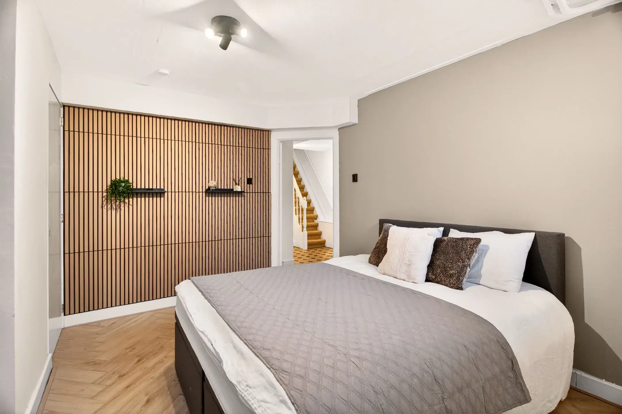 Amsterdam, Leidsekade 75 H