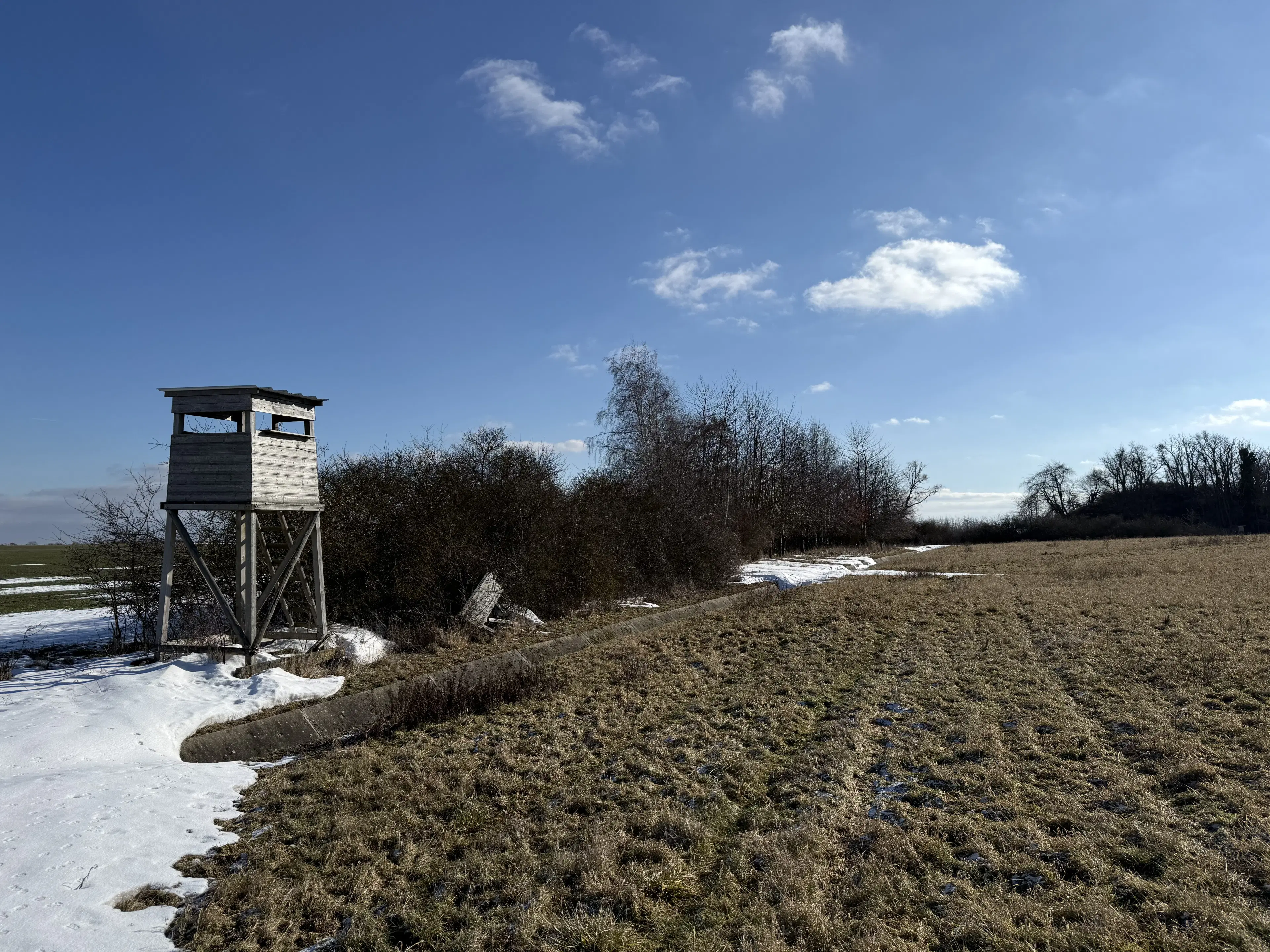 Eigendomsterrein van 7.234 m² in Emden - Duitsland