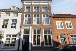 Geertruidenberg, Vismarktstraat 10