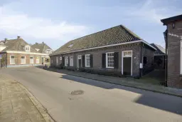 Zwolle, Dorpsstraat 19