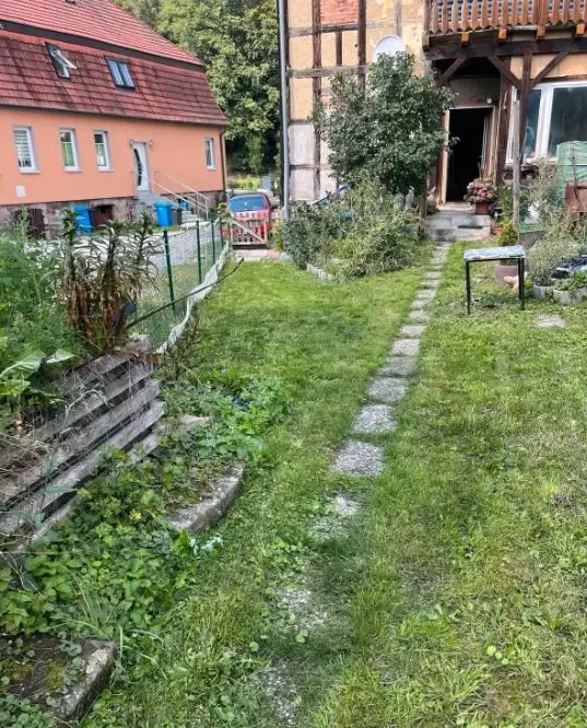 Meergezinswoning met groot ontwikkelingspotentieel in Schleusingen, Hinternah, Thüringen - Duitsland