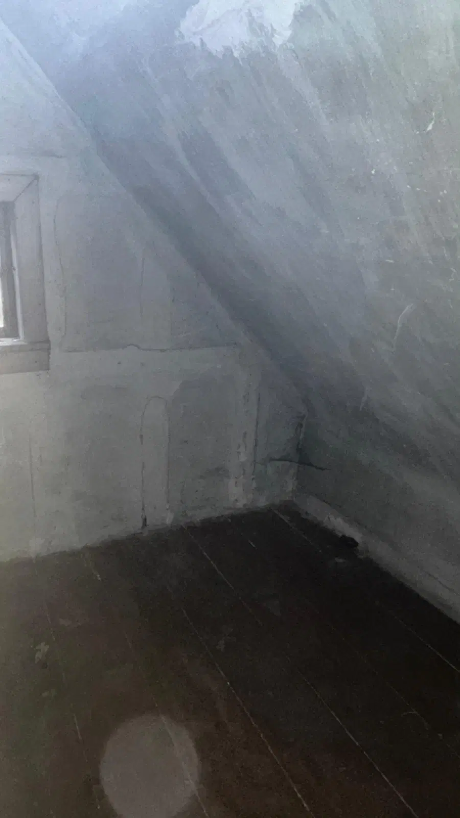 Meergezinswoning met groot ontwikkelingspotentieel in Schleusingen, Hinternah, Thüringen - Duitsland